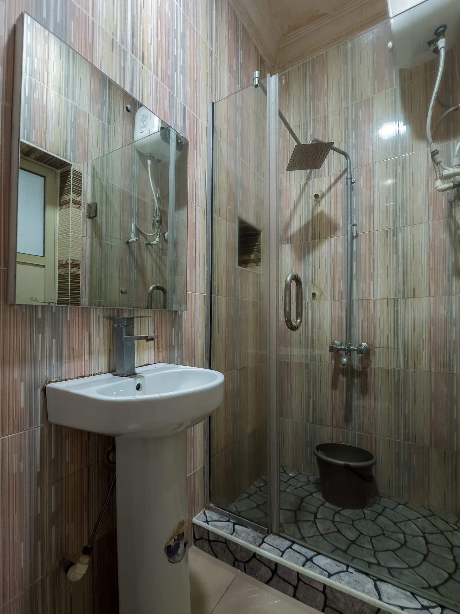 Happy Days Suite - 2-Bedroom Apartment — photo 16